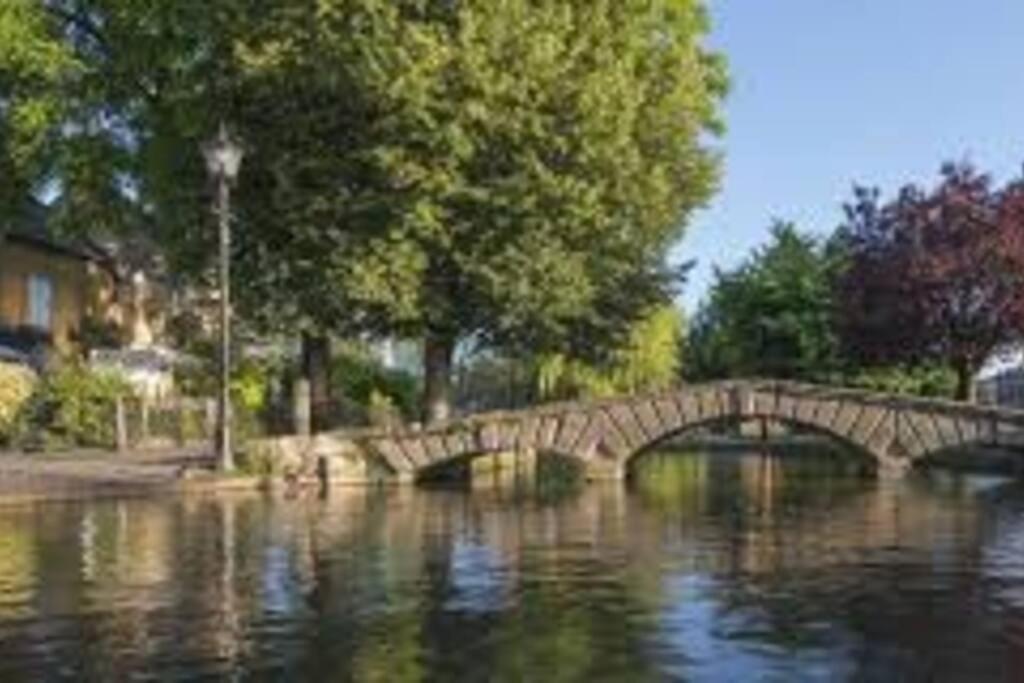 Large Stylish Luxury Cotswold Cottage - Ideal For Families, W/ Ev Charging 安多弗斯福德 外观 照片